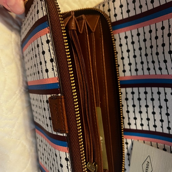 Fossil brand Rachel satchel and wallet - Picture 3 of 9